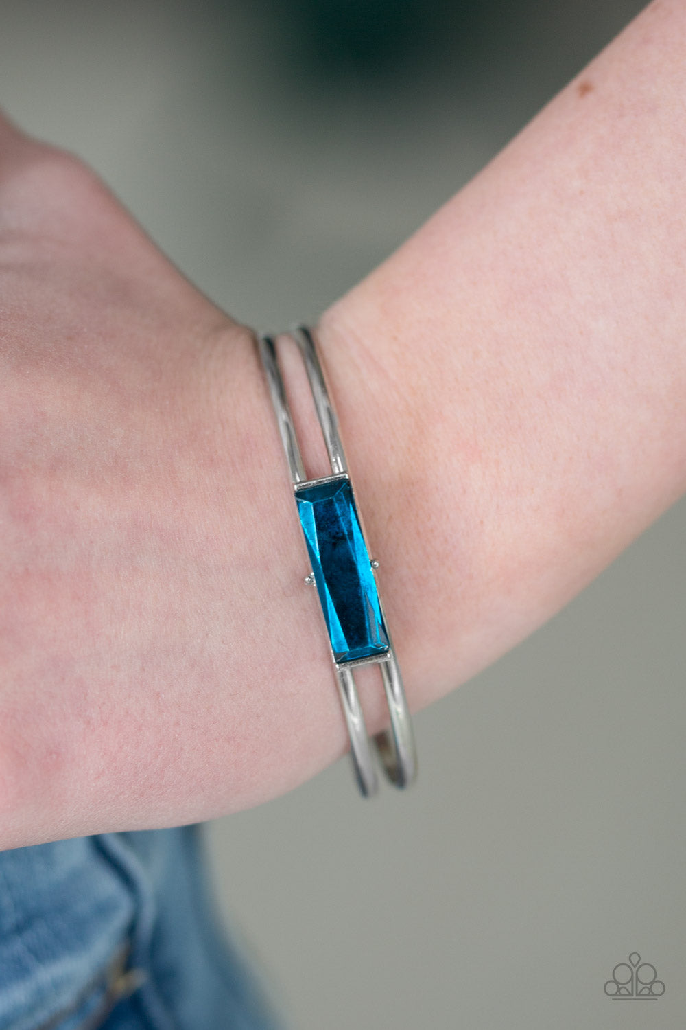 Paparazzi Accessories Choose Chic - Blue Bracelet 