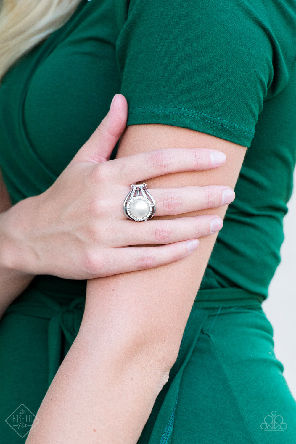 Paparazzi Accessories Pampered In Pearls White Ring