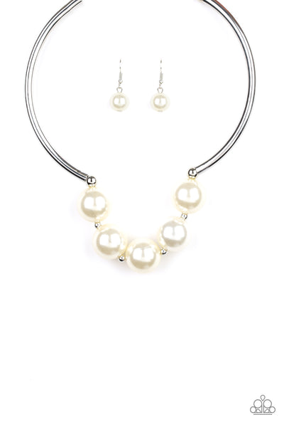 Paparazzi Accessories Welcome To Wall Street - White Necklace & Earrings 