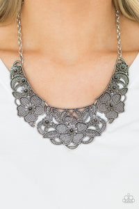 Paparazzi Accessories Petunia Paradise - Silver Necklace & Earrings 