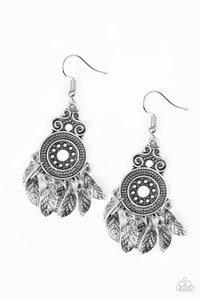 Paparazzi Accessories Lower East WILDSIDE - White Earrings 