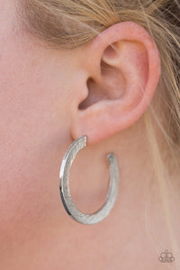 Paparazzi Accessories HAUTE Glam - Silver Earrings 