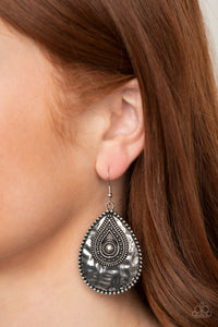 Paparazzi Accessories Rural Muse - Silver Earrings 