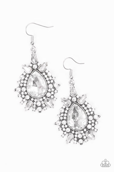 Paparazzi Accessories Diva Decor - White Earrings 