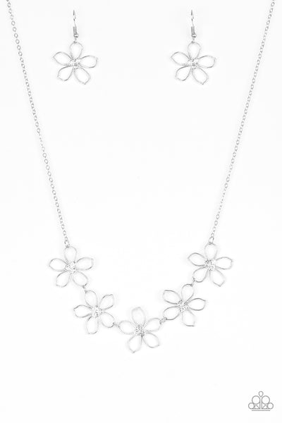 Paparazzi Accessories Hoppin Hibiscus - White Necklace & Earrings 