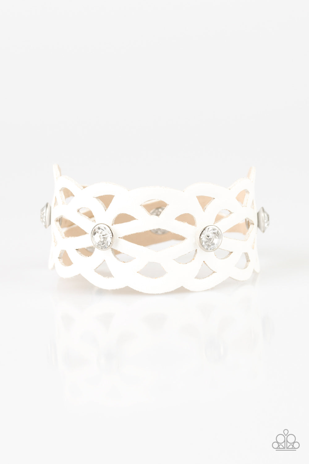 Paparazzi Accessories Runaway Radiance - White Bracelet 