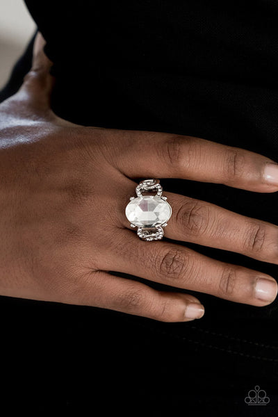 Paparazzi Accessories Million Dollar Diva - White Ring