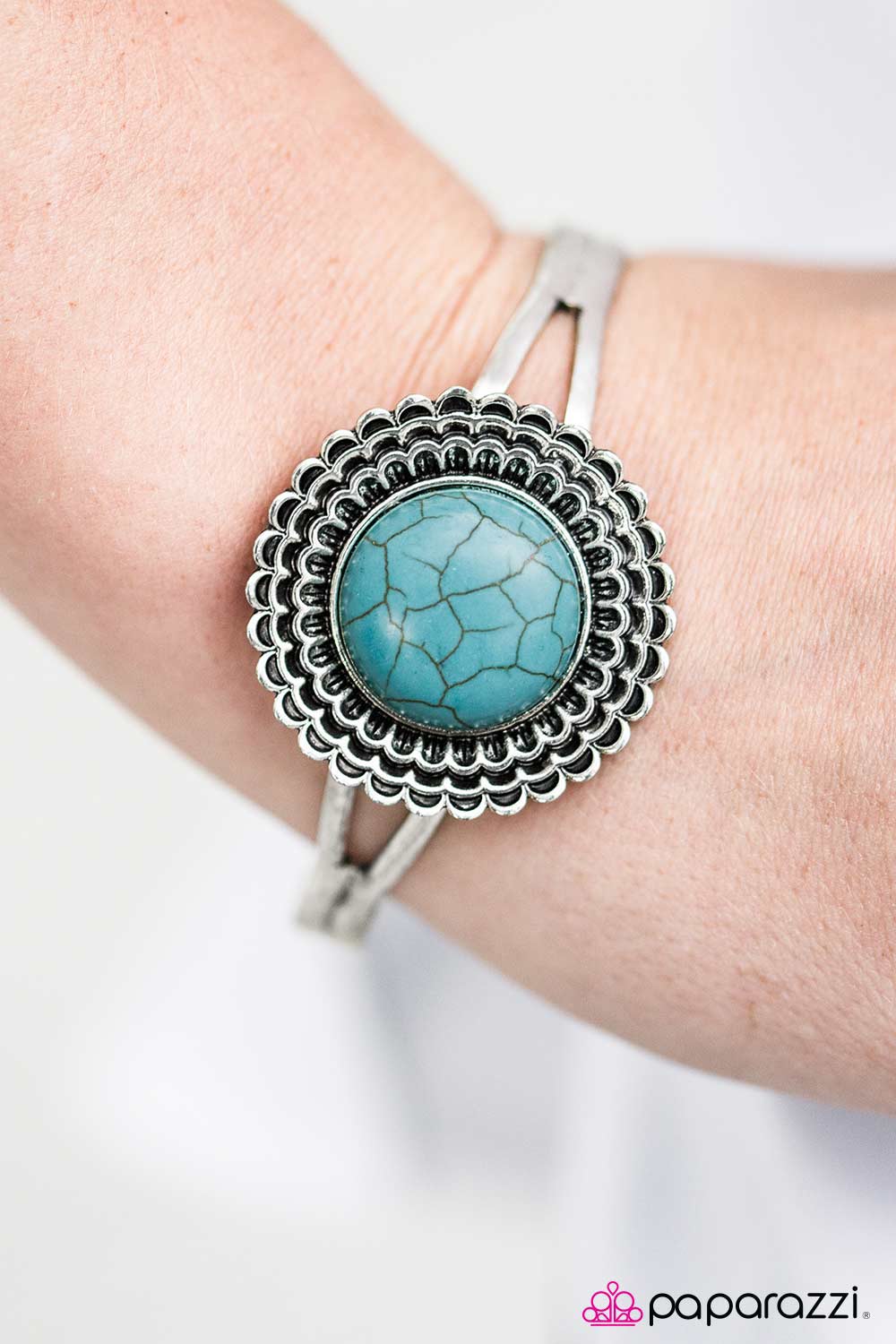 Paparazzi Accessories Live In Full Bloom - Blue Bracelet 