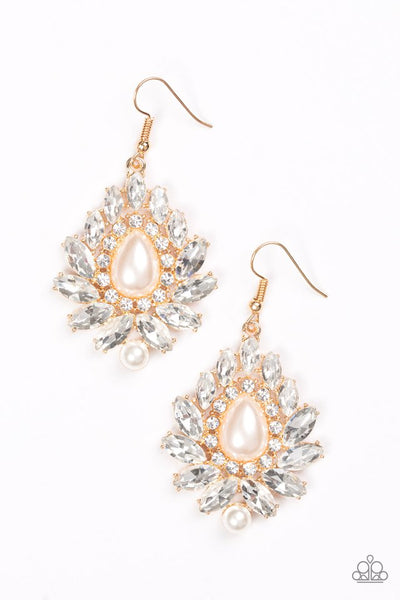 Paparazzi Accessories Trophy Trove - Gold Earrings 