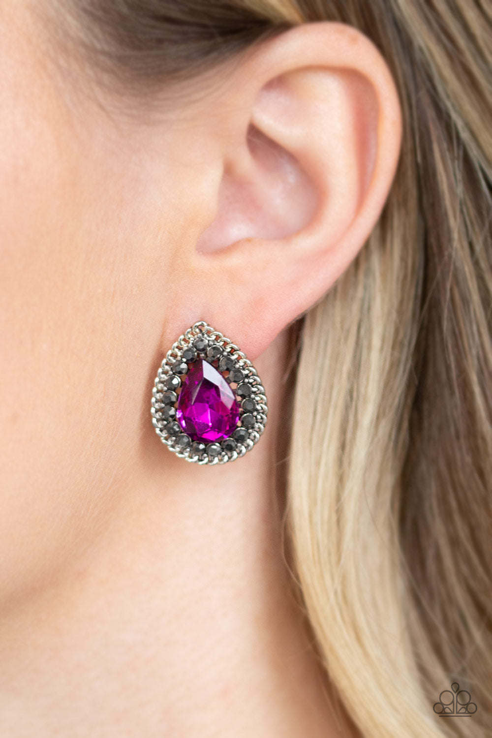 Paparazzi Accessories Debutante Debut - Pink Earrings 