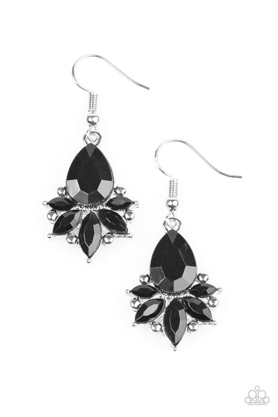 Paparazzi Accessories GLAM Up! - Black Earrings 