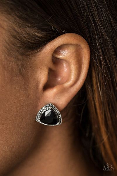 Paparazzi Accessories Daringly Duchess - Black Post Earrings 