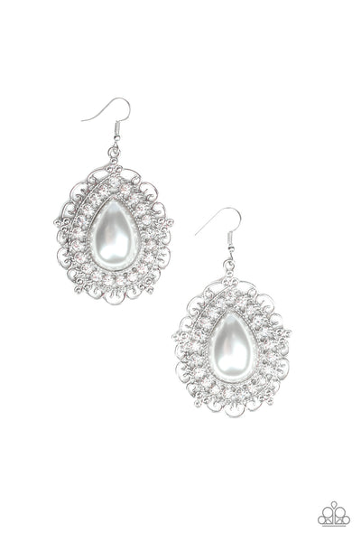 Paparazzi Accessories Incredibly Celebrity - White Earrings 