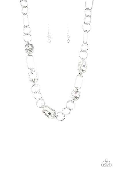Paparazzi Accessories Urban District - White Necklace & Earrings 