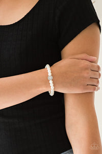 Paparazzi Accessories Follow My Lead - White Bracelet 