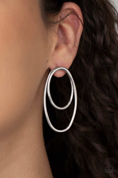 Paparazzi Accessories So OVAL-Dramatic - Silver Earrings 