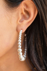Paparazzi Accessories Glamour Graduate - White Earrings 