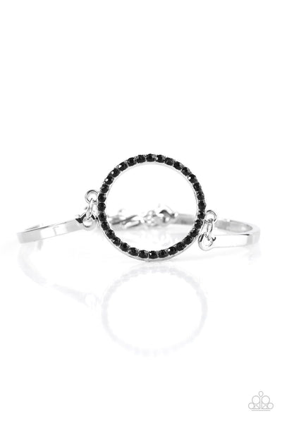 Paparazzi Accessories Center Of Couture - Black Bracelet 