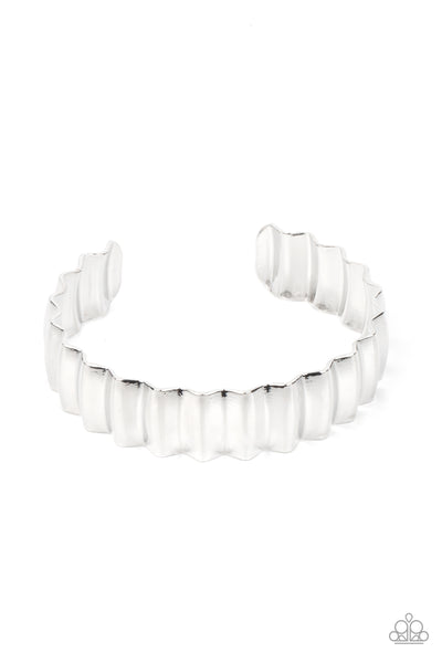 Paparazzi Accessories Across The HEIR-Waves - Silver Bracelet 