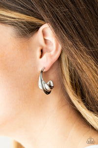 Paparazzi Accessories Modern Meltdown​ - Silver Earrings 