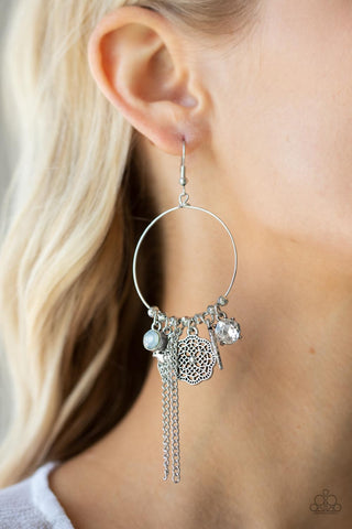 Paparazzi Accessories TWEET Dreams - White Earrings 