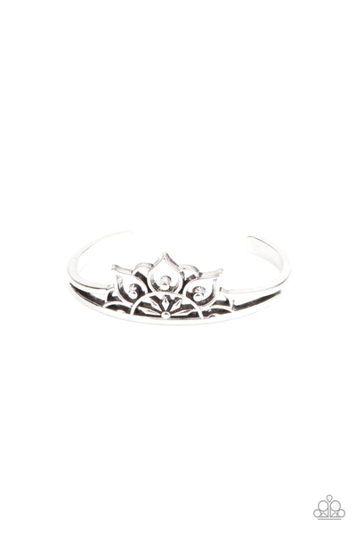 Paparazzi Accessories Mandala Mindfulness - Silver Bracelet 