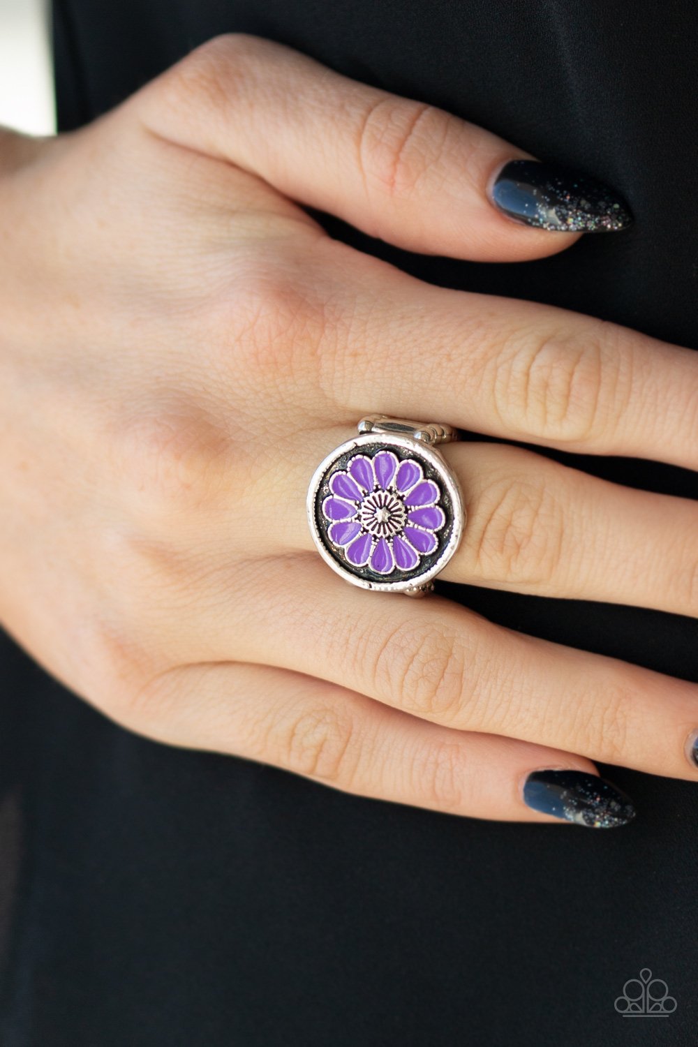 Paparazzi Accessories Garden View - Purple Ring