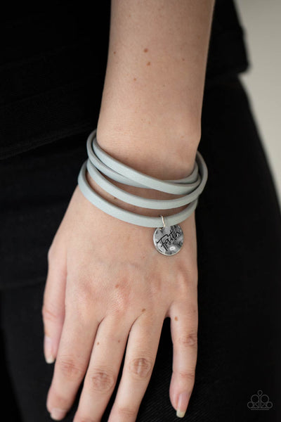 Paparazzi Accessories Wonderfully Worded - Bracelet Silver