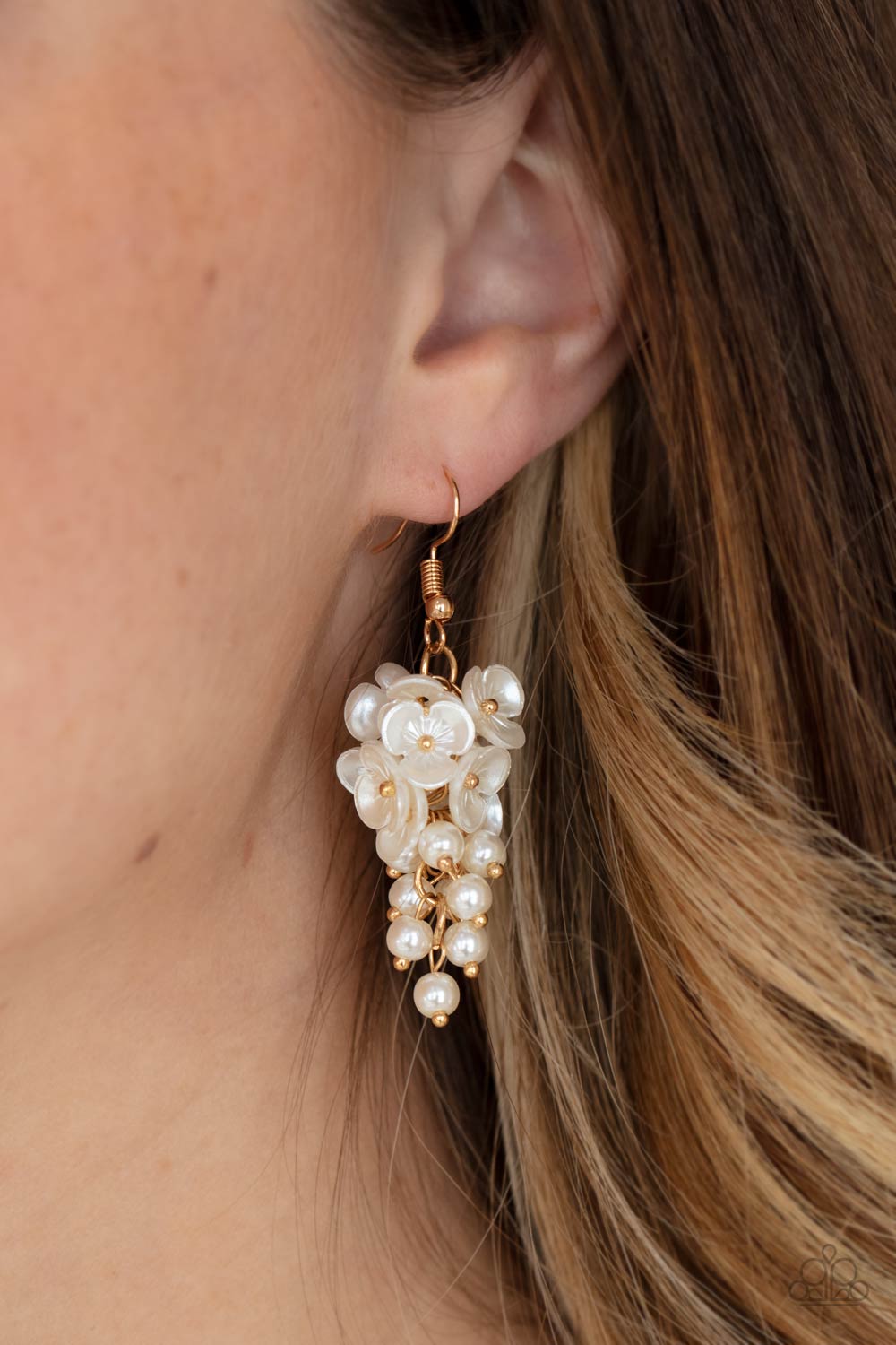 Paparazzi Accessories Bountiful Bouquets - Gold Earrings 