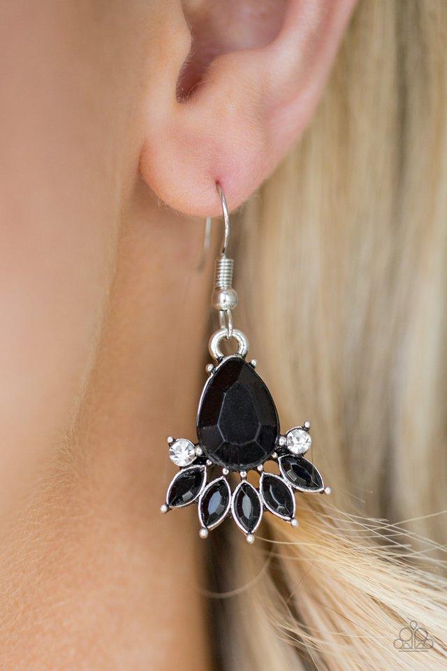 Paparazzi Accessories Meant To BEAD - Black Earrings 